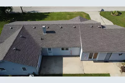835 E Locust Street, Watseka, IL 60970 - Photo 4