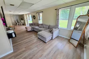 25171 W Linden Ln, Antioch, IL 60002 - Photo 2