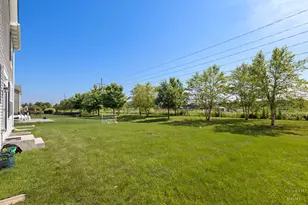 8962 Pearsall Dr, Huntley, IL 60142 - Photo 42