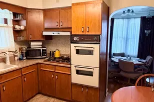 8149 S Vernon Ave, Chicago, IL 60619 - Photo 4
