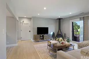 701 Limerick Ln, Schaumburg, IL 60193 - Photo 2