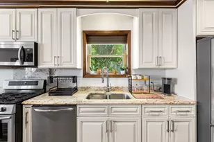 7417 S Sangamon St, Chicago, IL 60621 - Photo 8