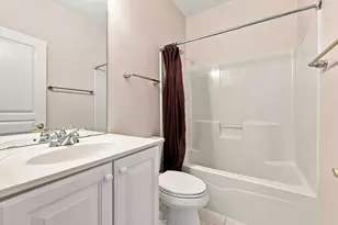 13470 Crestview Dr, Huntley, IL 60142 - Photo 10