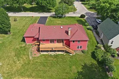 167 Burning Bush Trail, Crystal Lake, IL 60012 - Photo 48