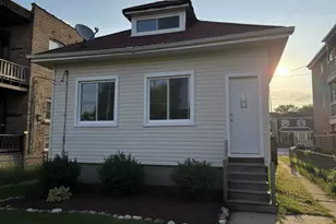 8014 S Yates Blvd, Chicago, IL 60617 - Photo 18