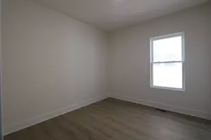 8014 S Yates Blvd, Chicago, IL 60617 - Photo 8
