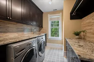 2712 Harrison St, Evanston, IL 60201 - Photo 24