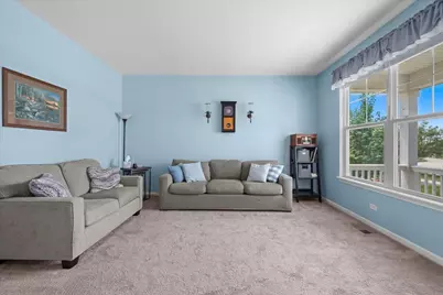 1554 Star Grass Circle, Aurora, IL 60506 - Photo 4