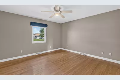 335 Elizabeth Drive, Coal City, IL 60416 - Photo 10