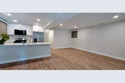 2230 W Wilson Avenue #G, Chicago, IL 60625 - Photo 8