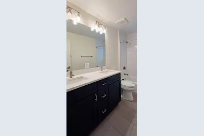 2230 W Wilson Avenue #G, Chicago, IL 60625 - Photo 14
