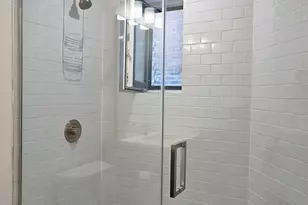 2230 W Wilson Ave, Chicago, IL 60625 - Photo 20