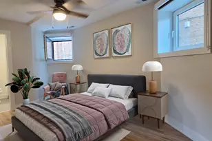 2230 W Wilson Ave, Chicago, IL 60625 - Photo 16