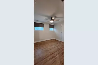 2230 W Wilson Avenue #G, Chicago, IL 60625 - Photo 28