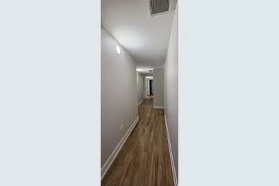 2230 W Wilson Avenue #G, Chicago, IL 60625 - Photo 12
