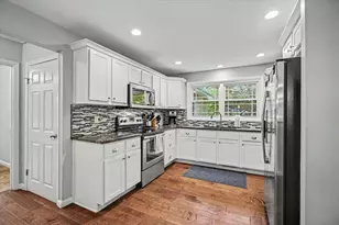 706 La Sell Dr, Champaign, IL 61820 - Photo 16
