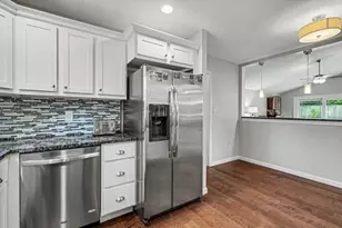 706 La Sell Dr, Champaign, IL 61820 - Photo 18
