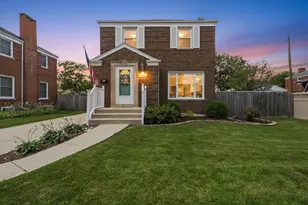 1616 Balmoral Ave, Westchester, IL 60154 - Photo 2