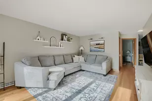 10433 S Harding Ave, Chicago, IL 60655 - Photo 4