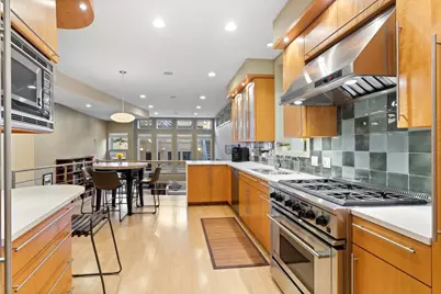 930 W Wolfram Street, Chicago, IL 60657 - Photo 12