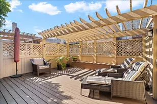 930 W Wolfram St, Chicago, IL 60657 - Photo 46
