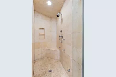 930 W Wolfram Street, Chicago, IL 60657 - Photo 24