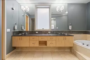 930 W Wolfram St, Chicago, IL 60657 - Photo 22