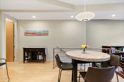 930 W Wolfram Street, Chicago, IL 60657 - Photo 14