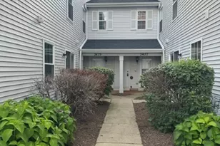 2479 Frost Dr, Aurora, IL 60504 - Photo 2