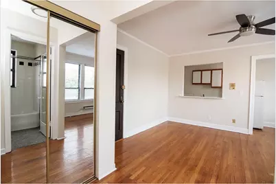 3345 N Marshfield Avenue #409, Chicago, IL 60657 - Photo 6