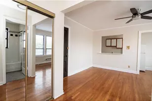 3345 N Marshfield Ave, Chicago, IL 60657 - Photo 6