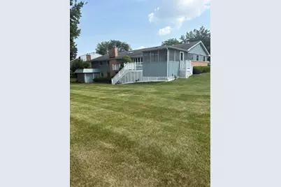 631 Joanne Lane, Dekalb, IL 60115 - Photo 2