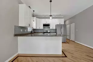 1517 W Fry St, Chicago, IL 60642 - Photo 16