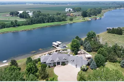 8726 E Goodfarm Road, Gardner, IL 60424 - Photo 1