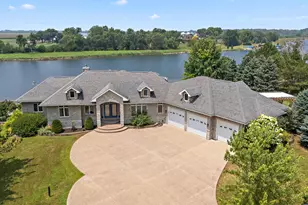 8726 E Goodfarm Rd, Gardner, IL 60424 - Photo 2