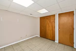18604 Carpenter St, Homewood, IL 60430 - Photo 20