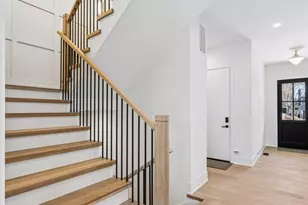 138 N Prospect Ave, Clarendon Hills, IL 60514 - Photo 4
