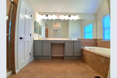1778 Kennsington Lane, Crystal Lake, IL 60014 - Photo 12