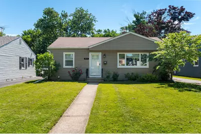 831 S Wisconsin Avenue, Villa Park, IL 60181 - Photo 1
