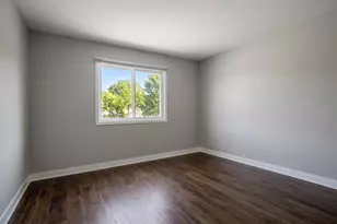 536 Alton Ct, Carol Stream, IL 60188 - Photo 4
