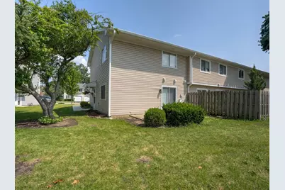 536 Alton Court, Carol Stream, IL 60188 - Photo 4