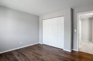 536 Alton Ct, Carol Stream, IL 60188 - Photo 12