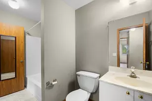 727 Elm Ln, Woodstock, IL 60098 - Photo 12