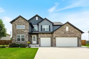 27329 W Deer Hollow Ln, Channahon, IL 60410 - Photo 1