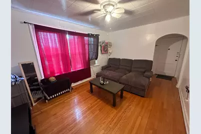 10856 S Avenue D Avenue, Chicago, IL 60617 - Photo 4