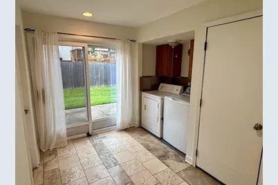 1450 Sturbridge Court, Hoffman Estates, IL 60192 - Photo 34