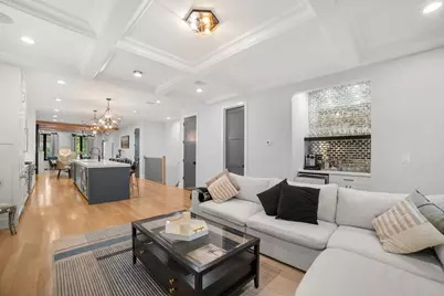 2254 W Roscoe Street #1, Chicago, IL 60618 - Photo 16