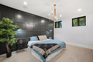 2254 W Roscoe St, Chicago, IL 60618 - Photo 22
