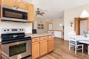 5649 Thribble Cross, Roscoe, IL 61073 - Photo 18