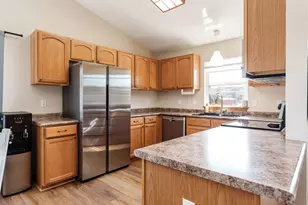 5649 Thribble Cross, Roscoe, IL 61073 - Photo 14